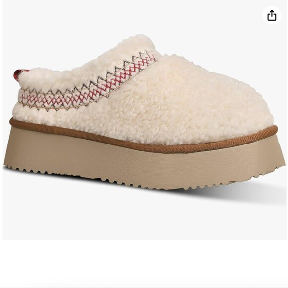 NEW 100% Australian Shearling Platform Mini Boots - Beige - 1.25" Sole - Picture 3 of 3